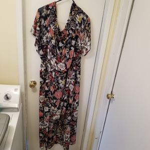 Luxology Dress Off Shoulder Floral Print